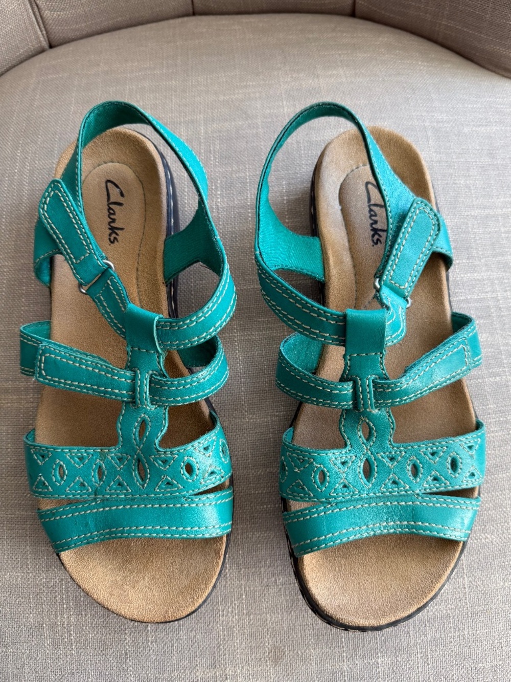 Clark’s women sandals 7w
